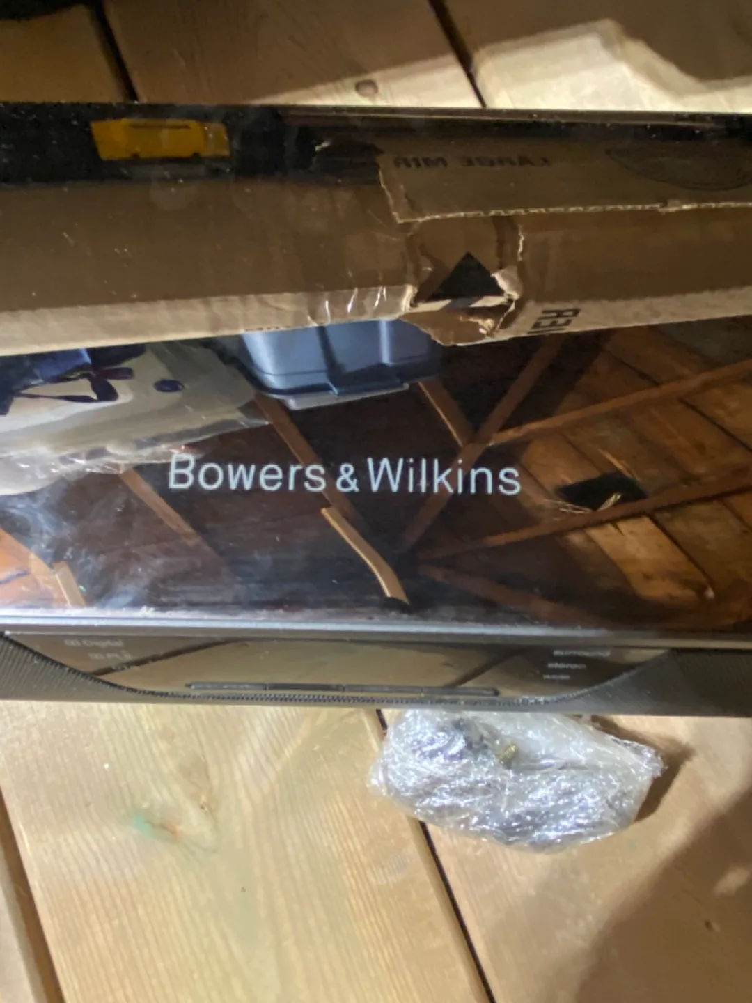 Bowers & Wilkins Panorama Soundbar image indicator(2)