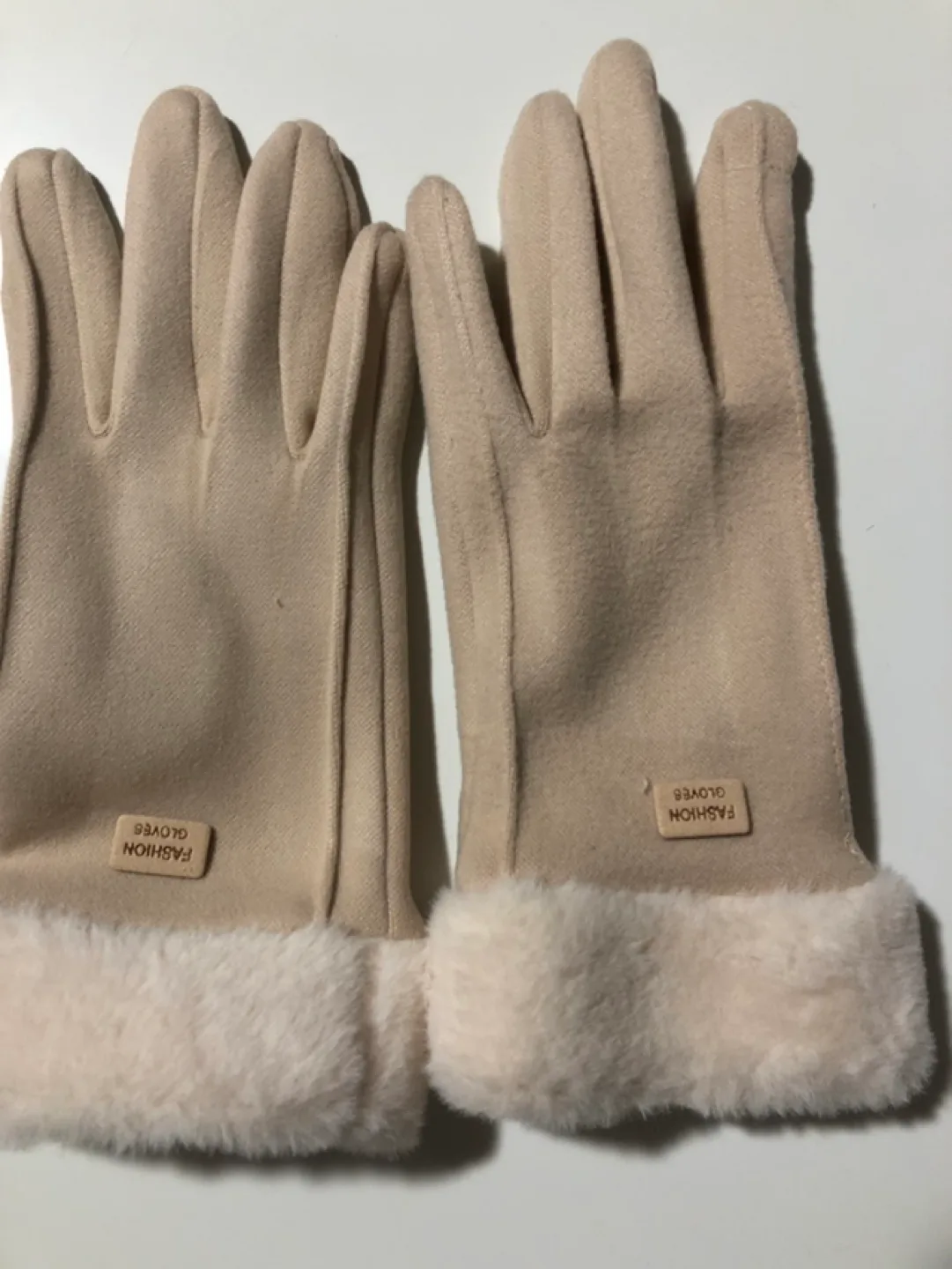New Women's Beige Gloves with Faux Fur Cuff image indicator(2)