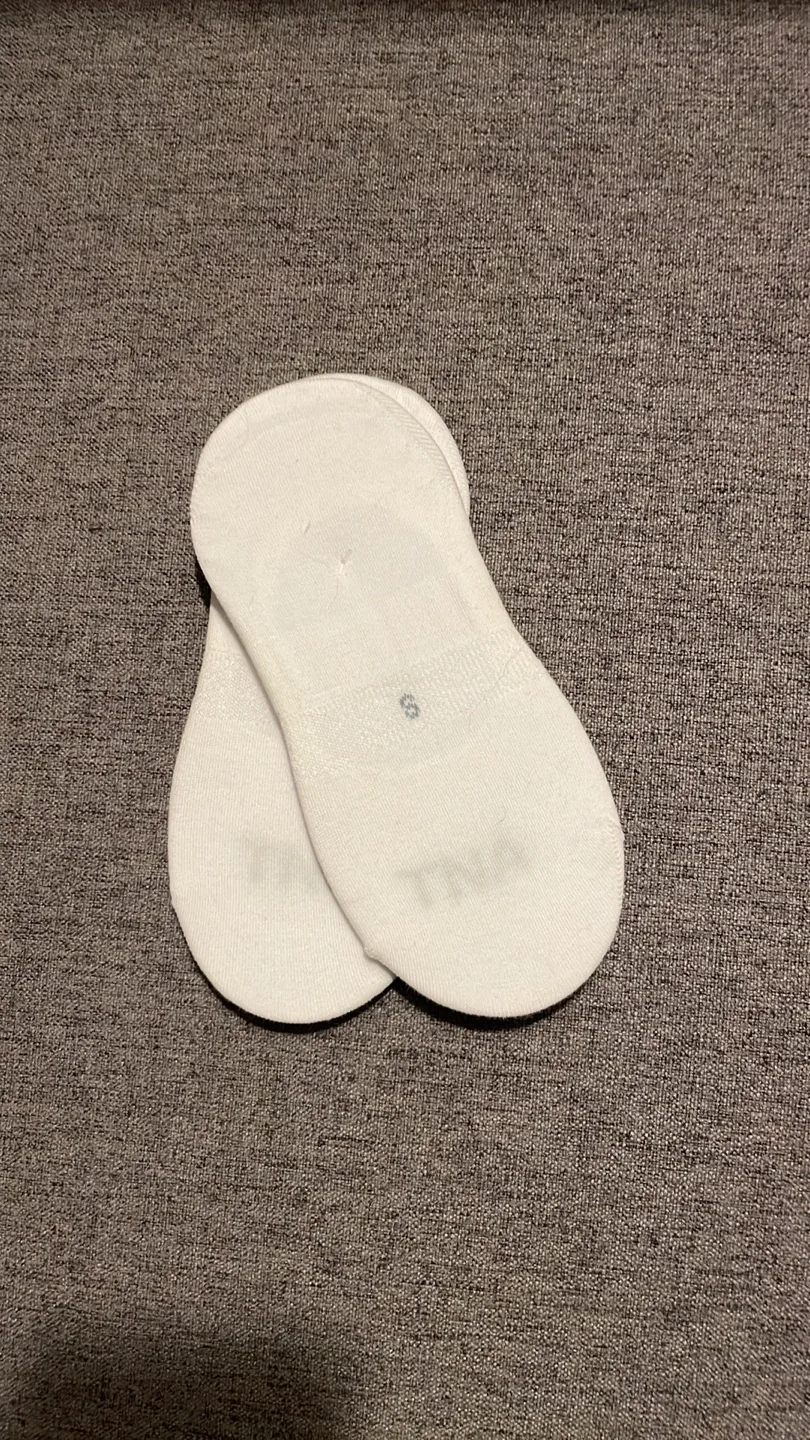 TNA White No Show Socks image indicator(2)