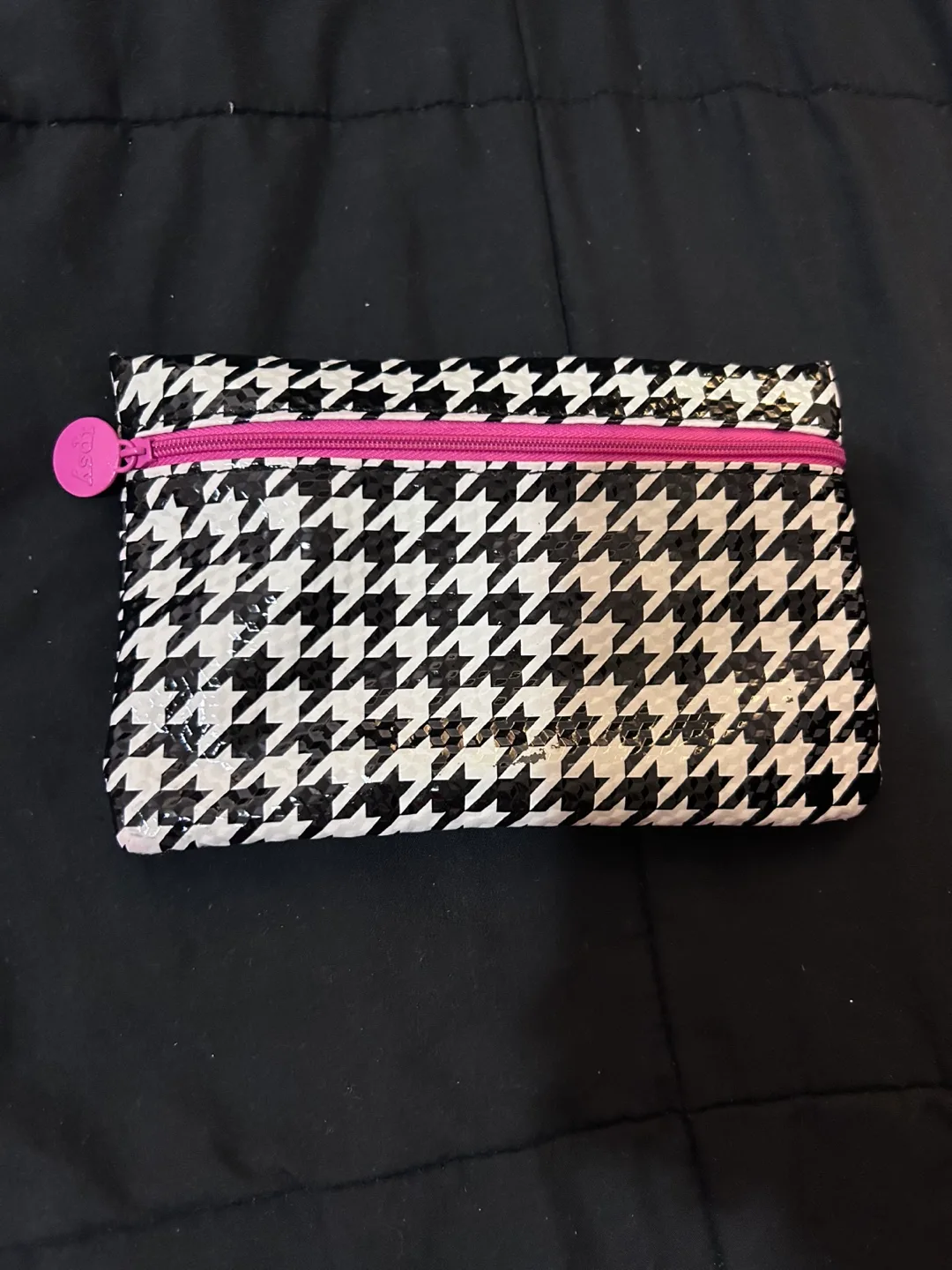 2 Makeup/Organizer/Travel Bags! image indicator(4)
