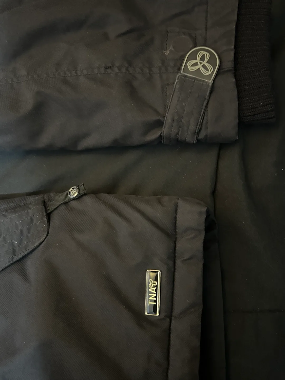 Tna Winter Vail Jacket Size Medium image indicator(2)