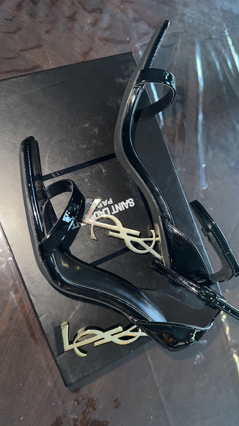 Saint Laurent Black Heels - photo 4