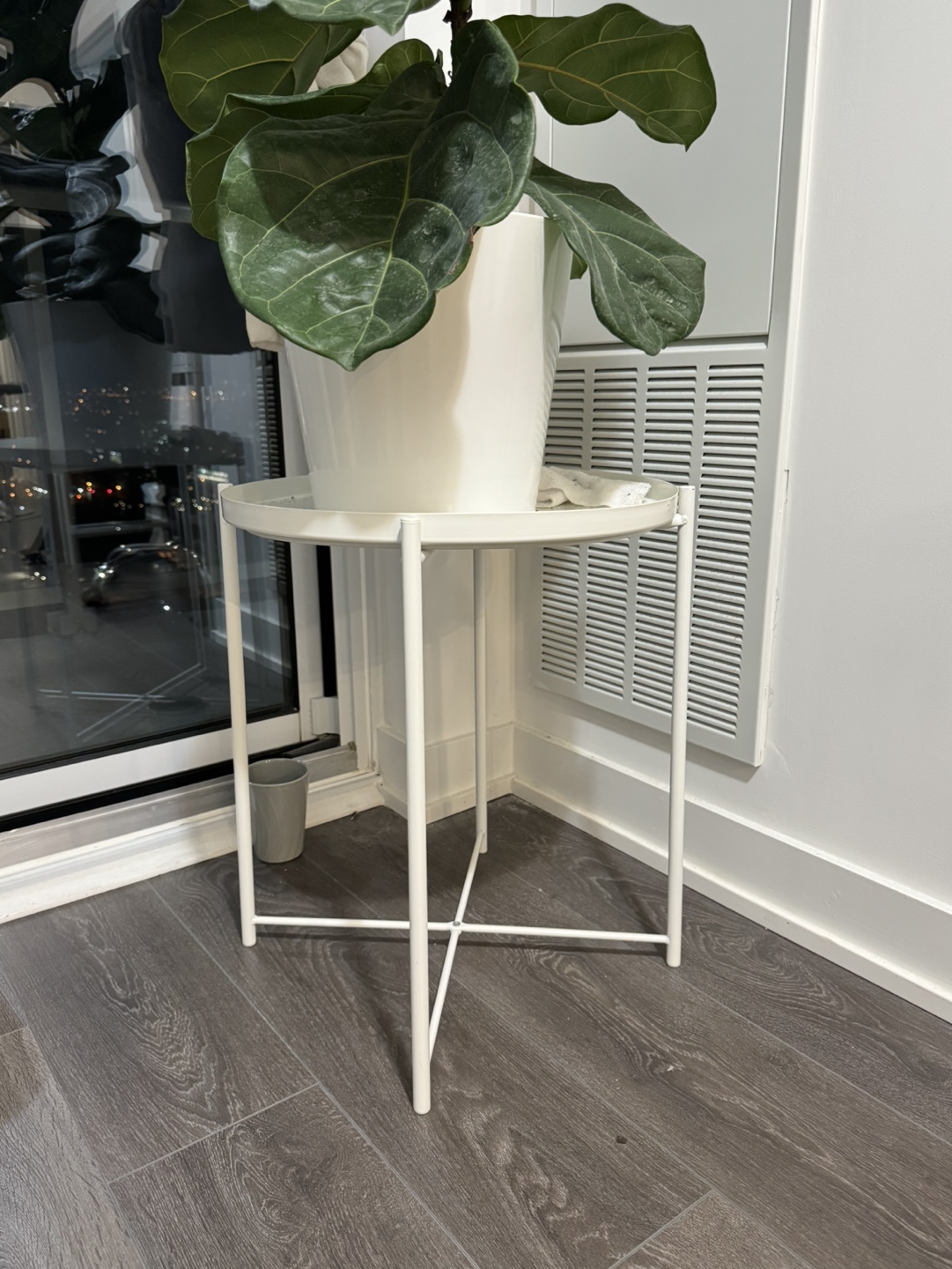 White Plant Stand