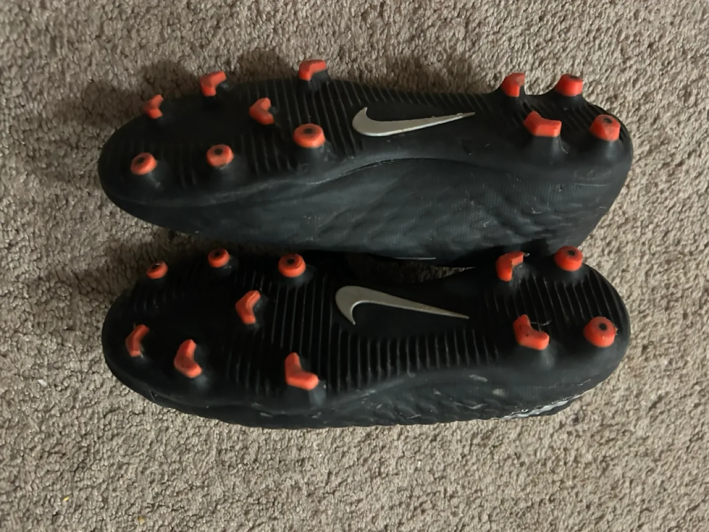 Nike Soccer Cleats image indicator(2)