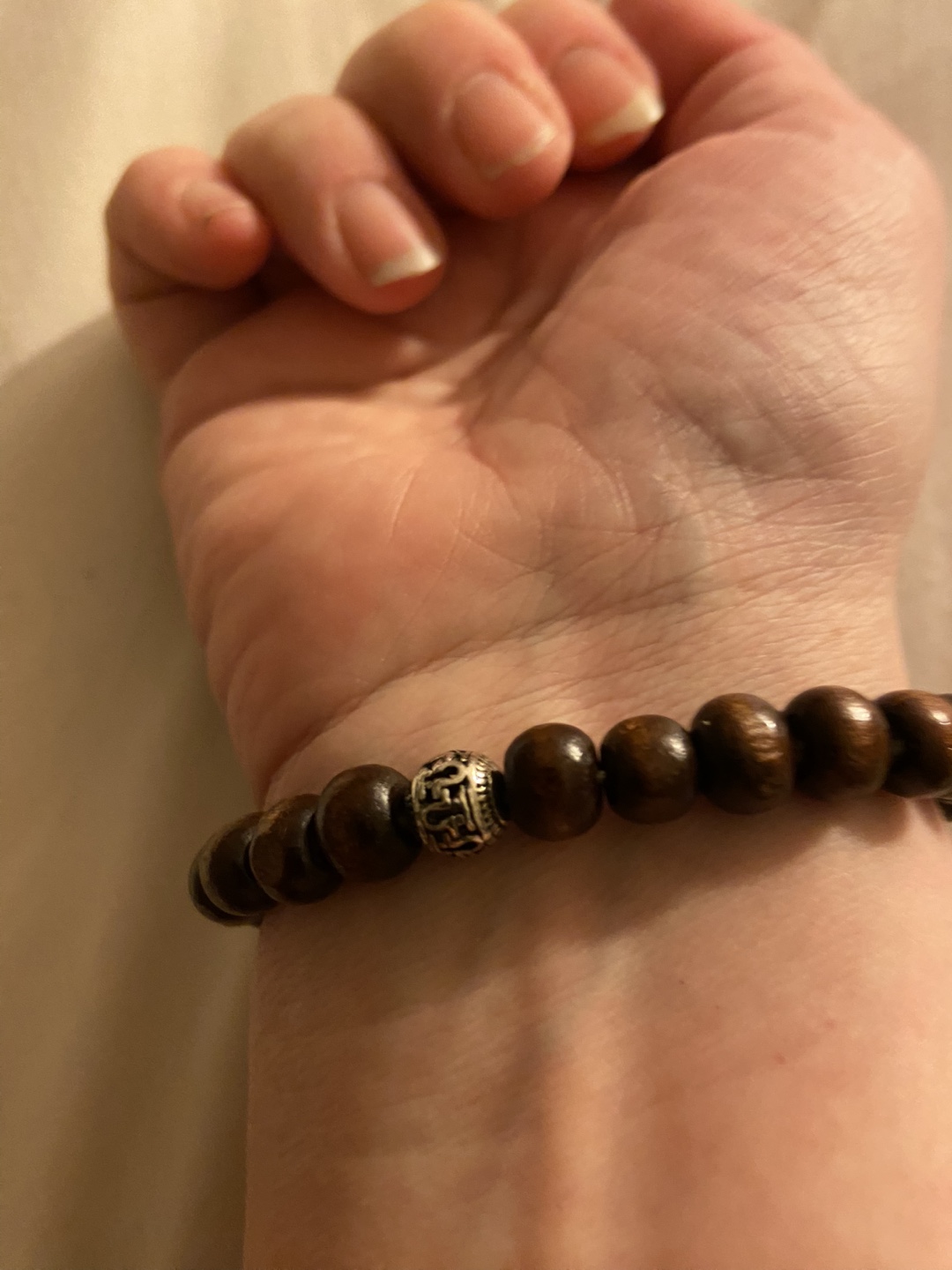 Wooden beaded bracelet with silver charm - photo 3