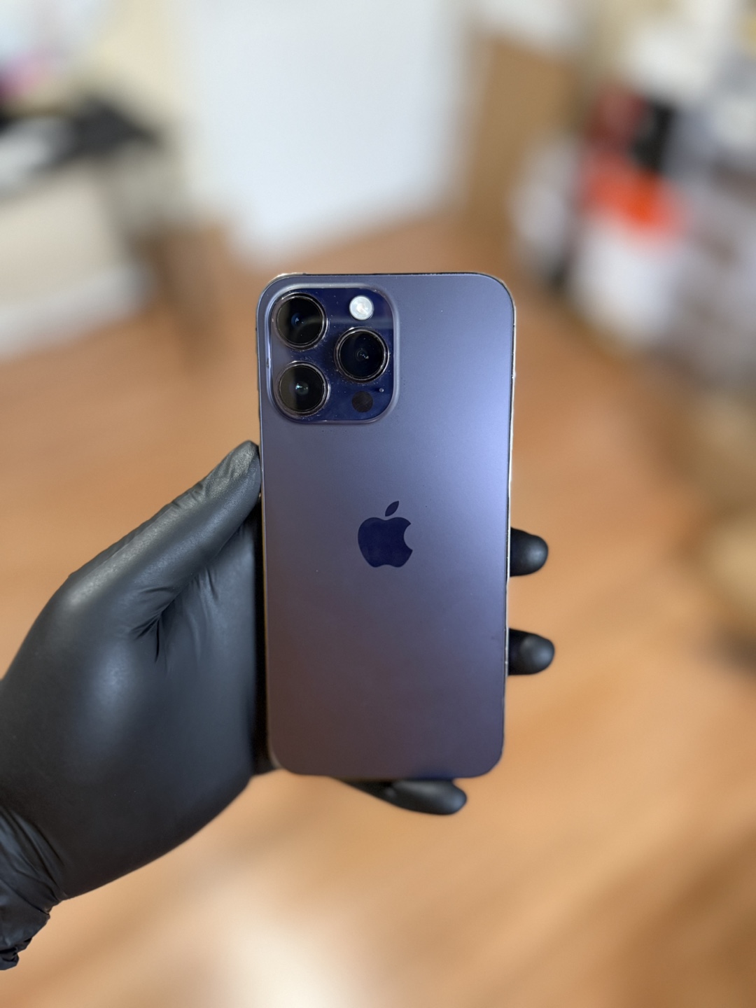 iPhone 14 Pro Max - photo 2
