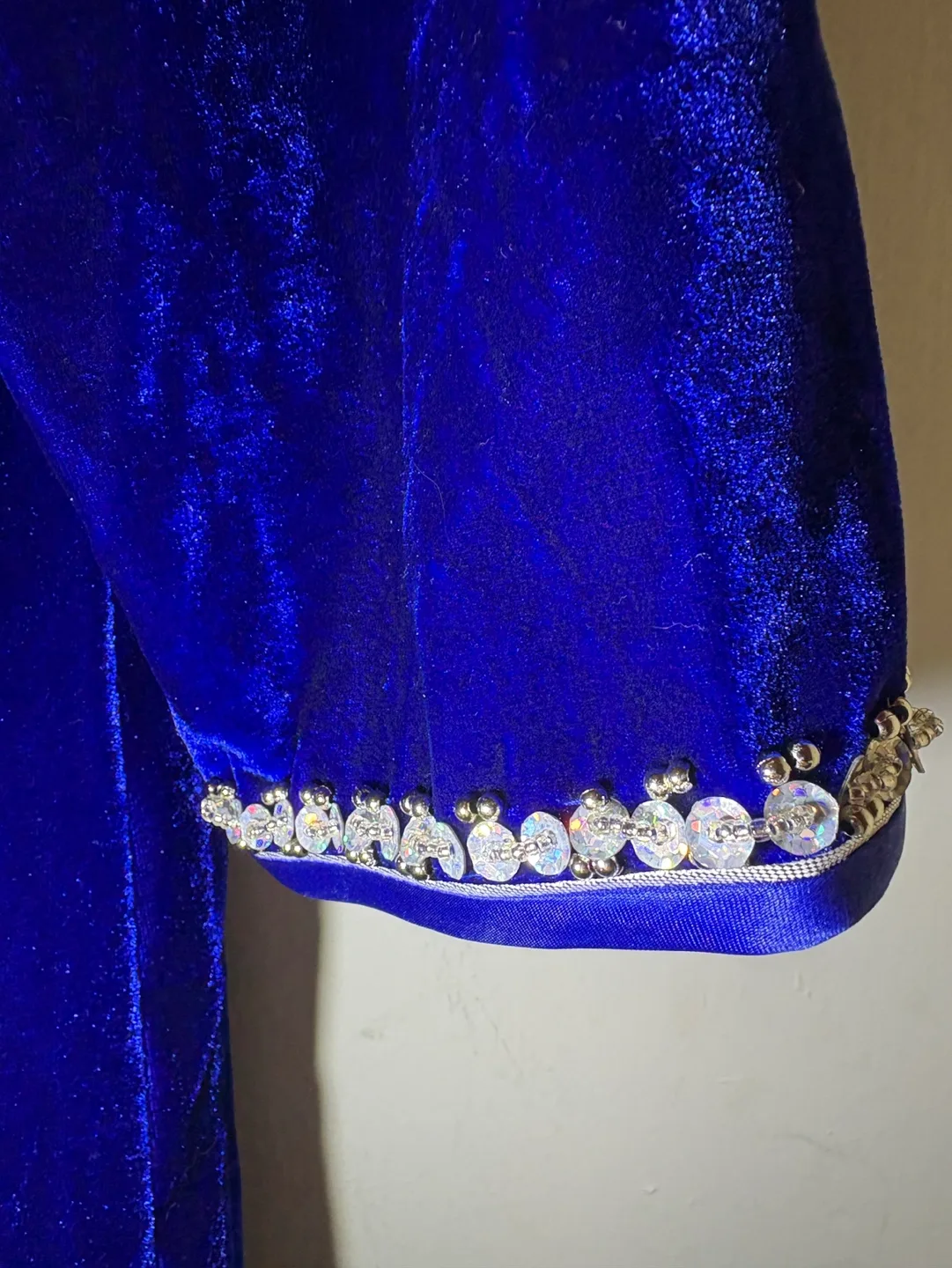 *New* Flower Chinese Blue Velvet cheongsam qipao hand sewn beads image indicator(5)