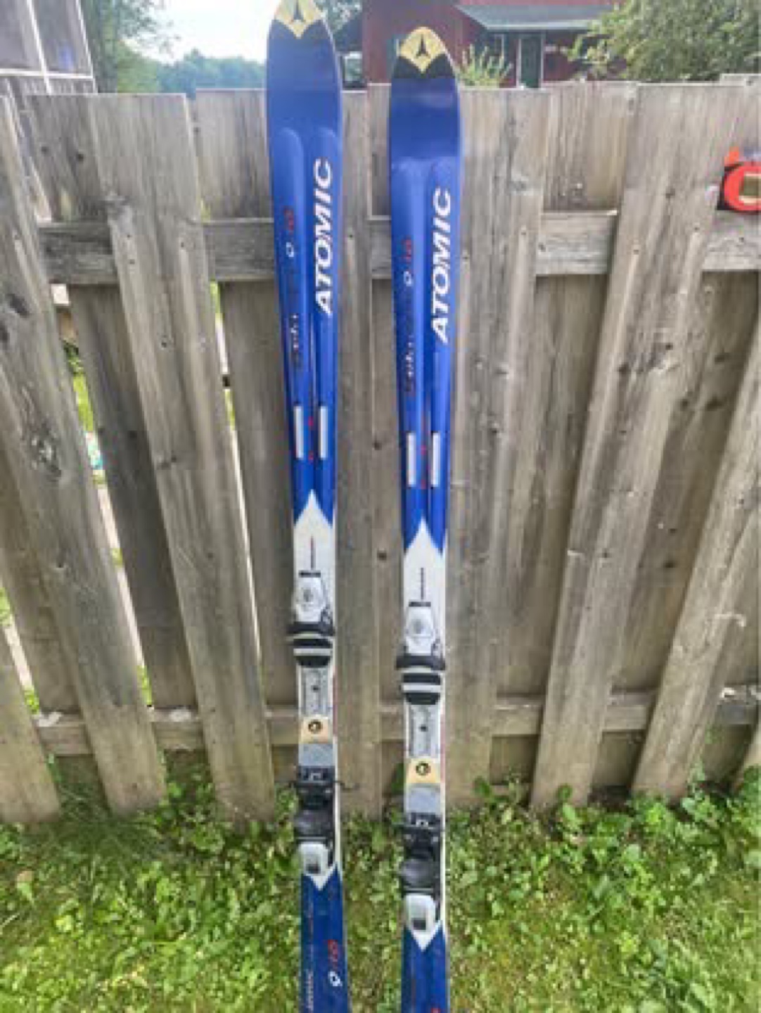 Atomic Skis