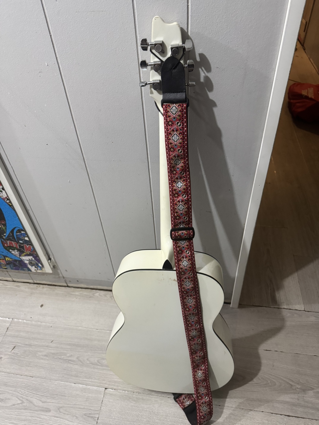 Acoustic Guitar - photo 5