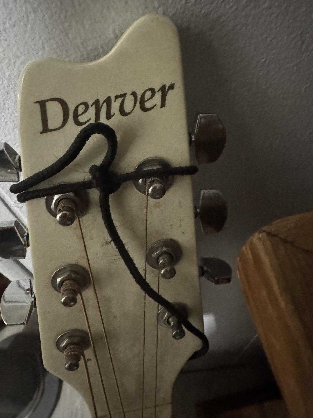 Acoustic Guitar - photo 4