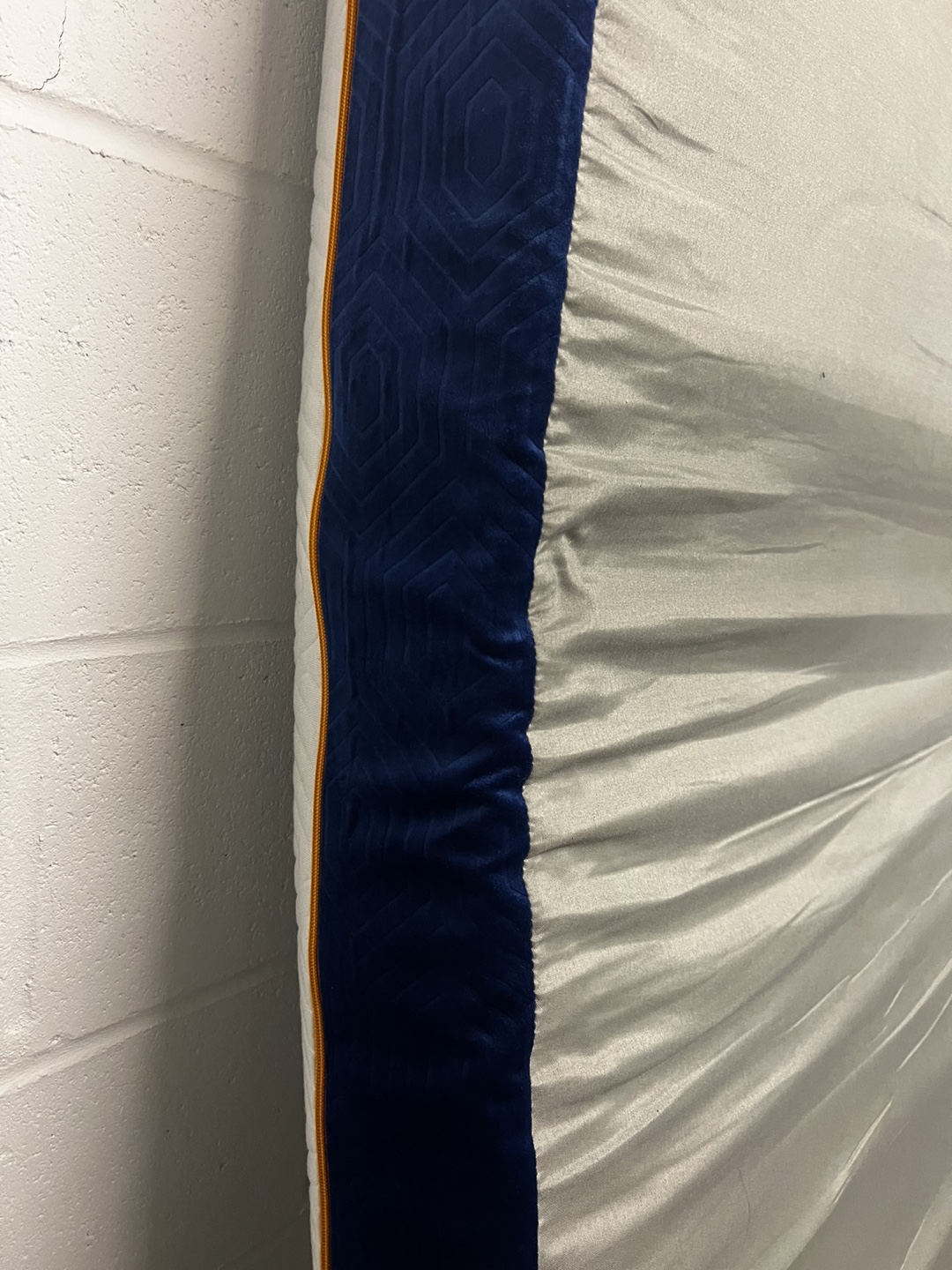 Cooling memory foam mattress - photo 3