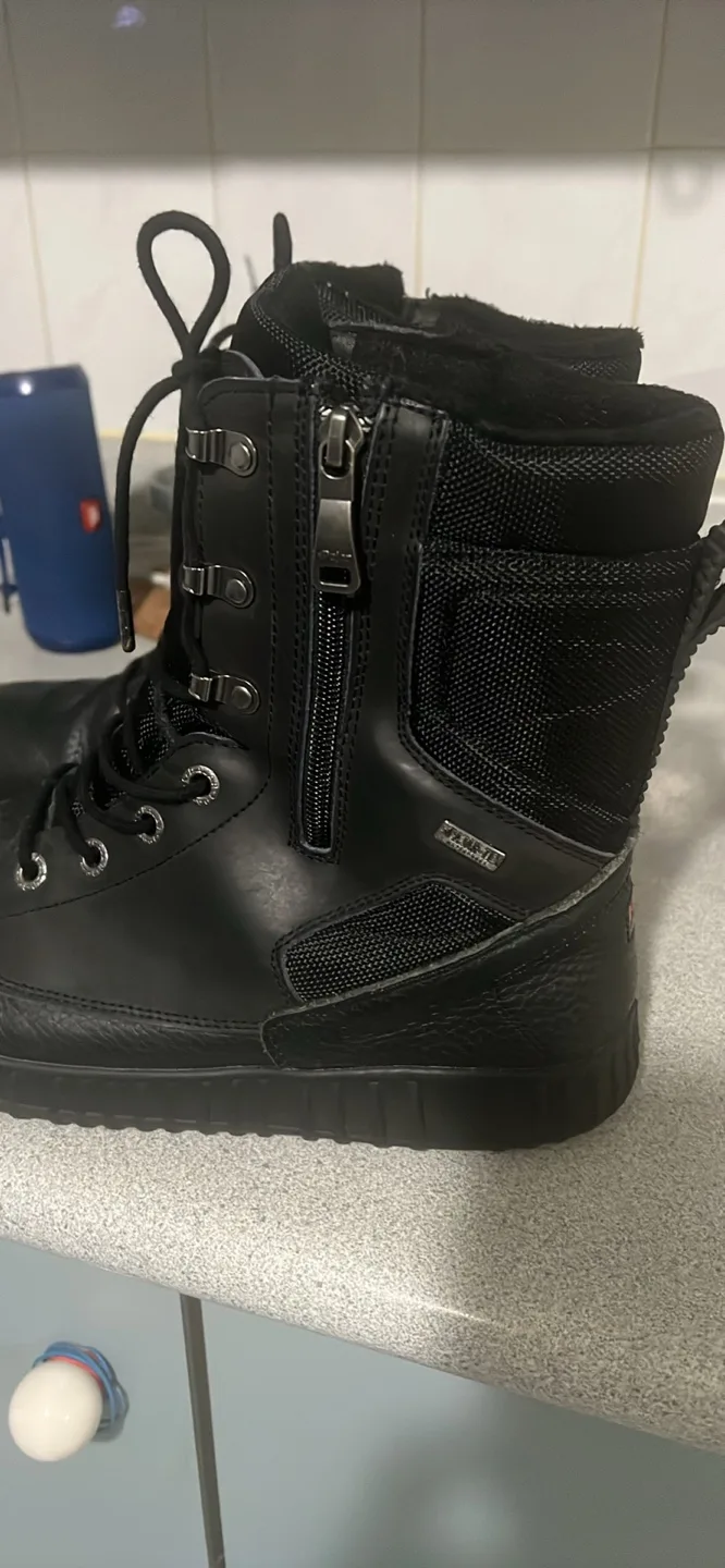 Pajar Black Leather Winter Boots thumbnail