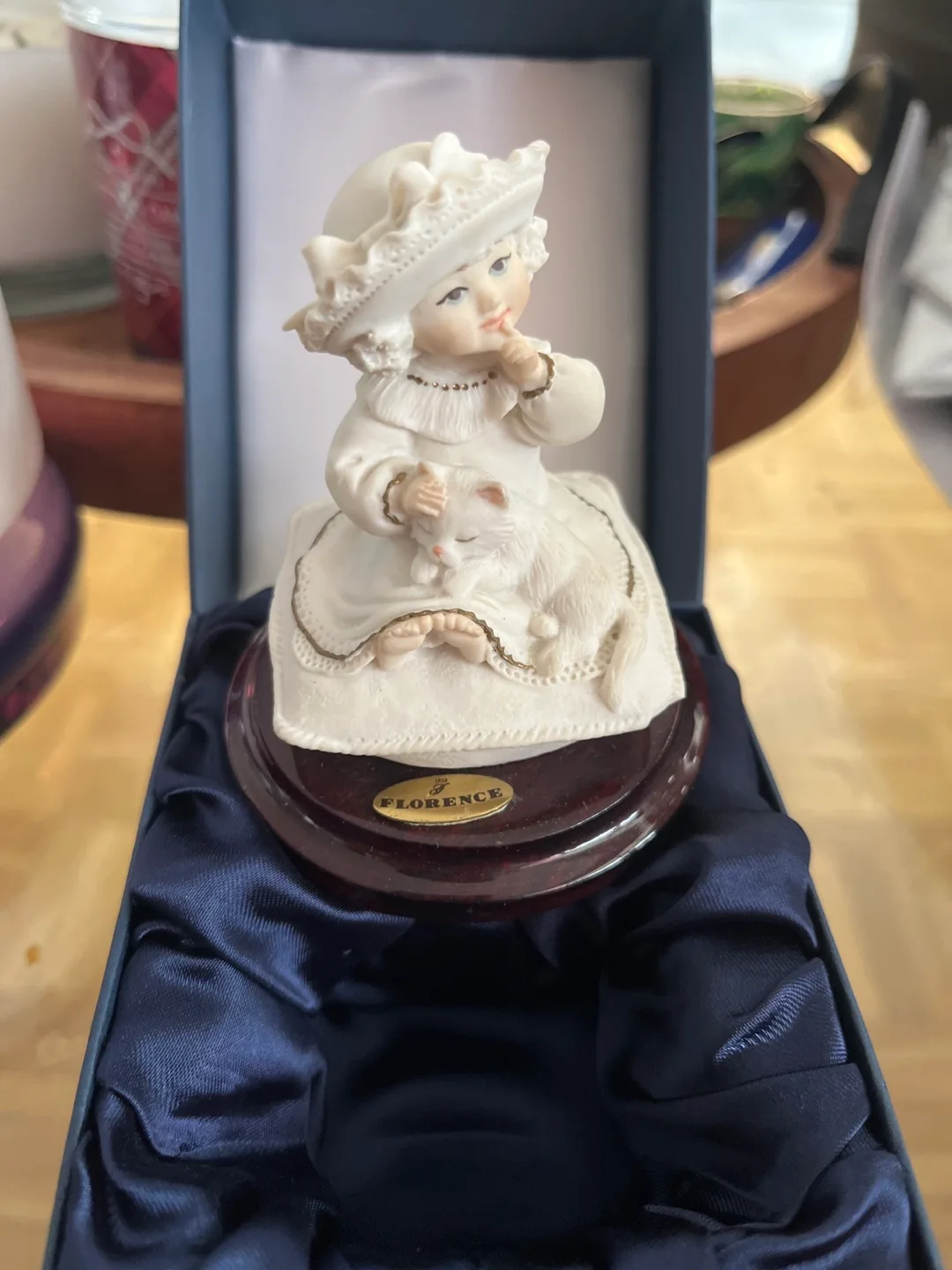 Florence Porcelain Figurine of Girl with Cat image indicator(3)