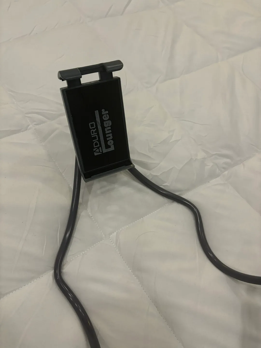 Lounger Phone Neck Holder image indicator(3)