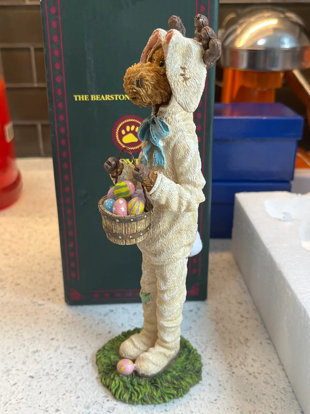 Boyd's Bearstone Collection Easter Moose Figurine image indicator(5)