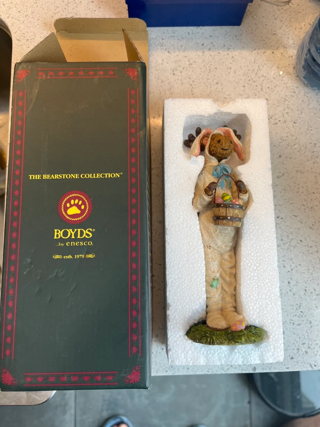 Boyd's Bearstone Collection Easter Moose Figurine image indicator(2)