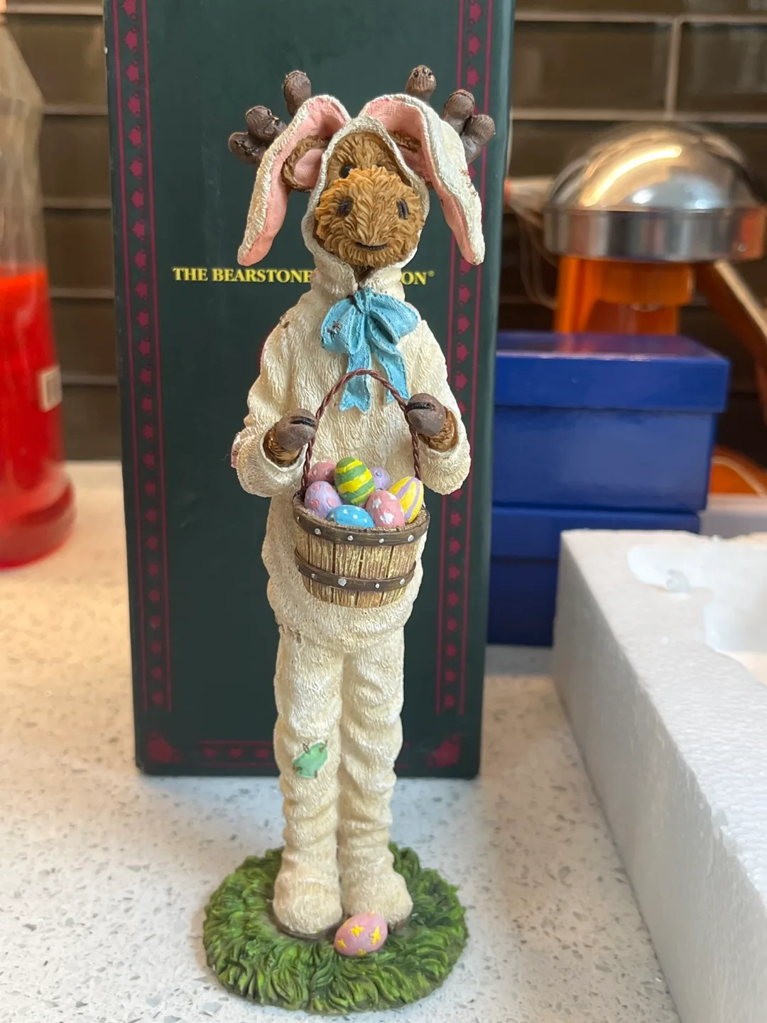 Boyd's Bearstone Collection Easter Moose Figurine image indicator(3)