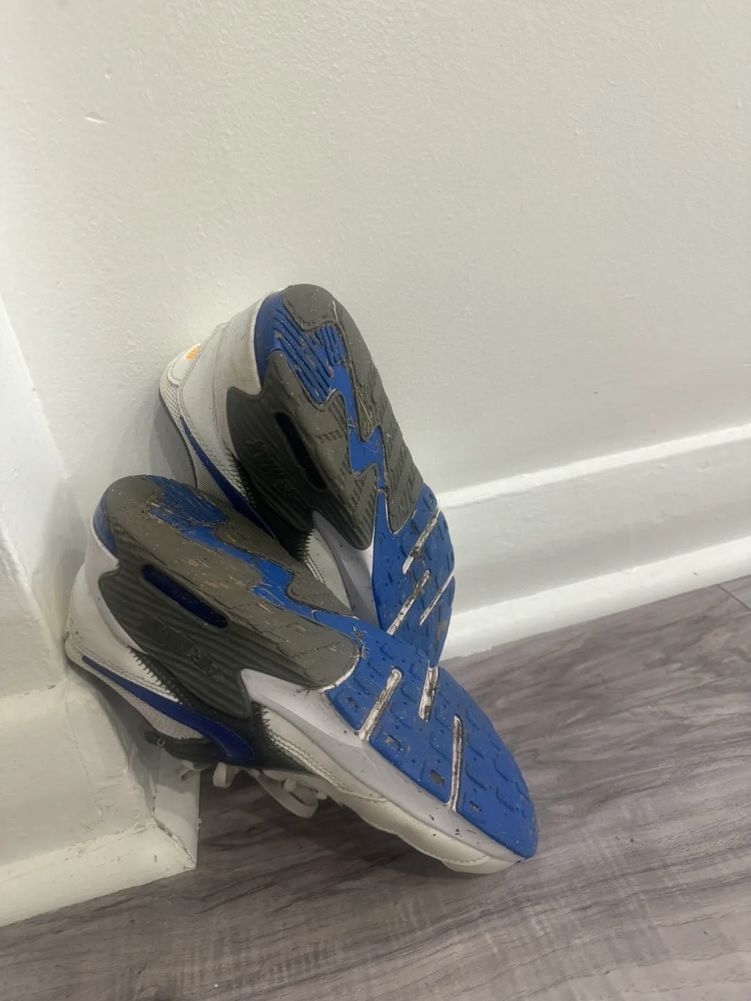 Nike Air Max Running Shoes 5.5Y image indicator(4)