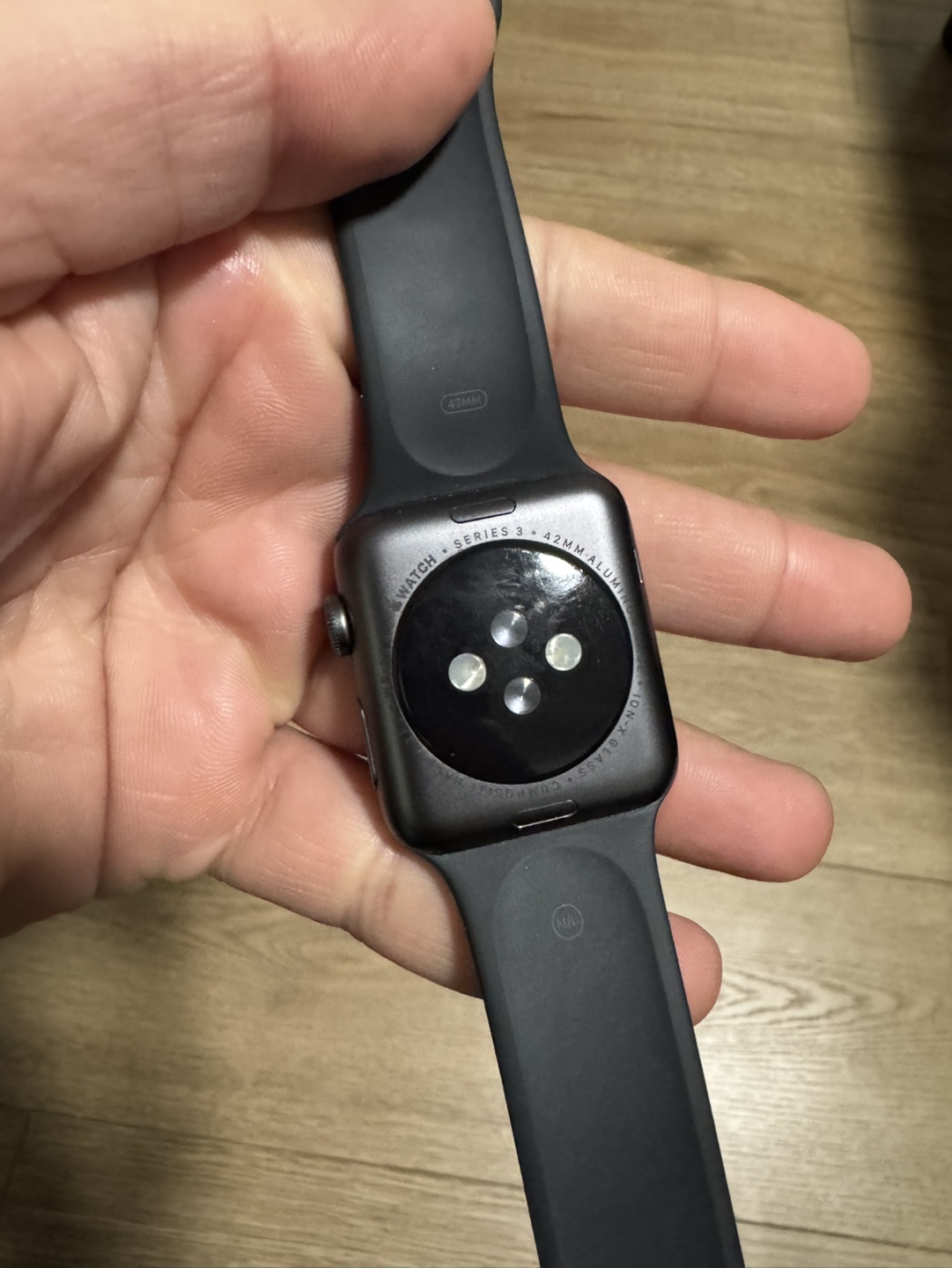 iphone 16 apple and apple watch - photo 5