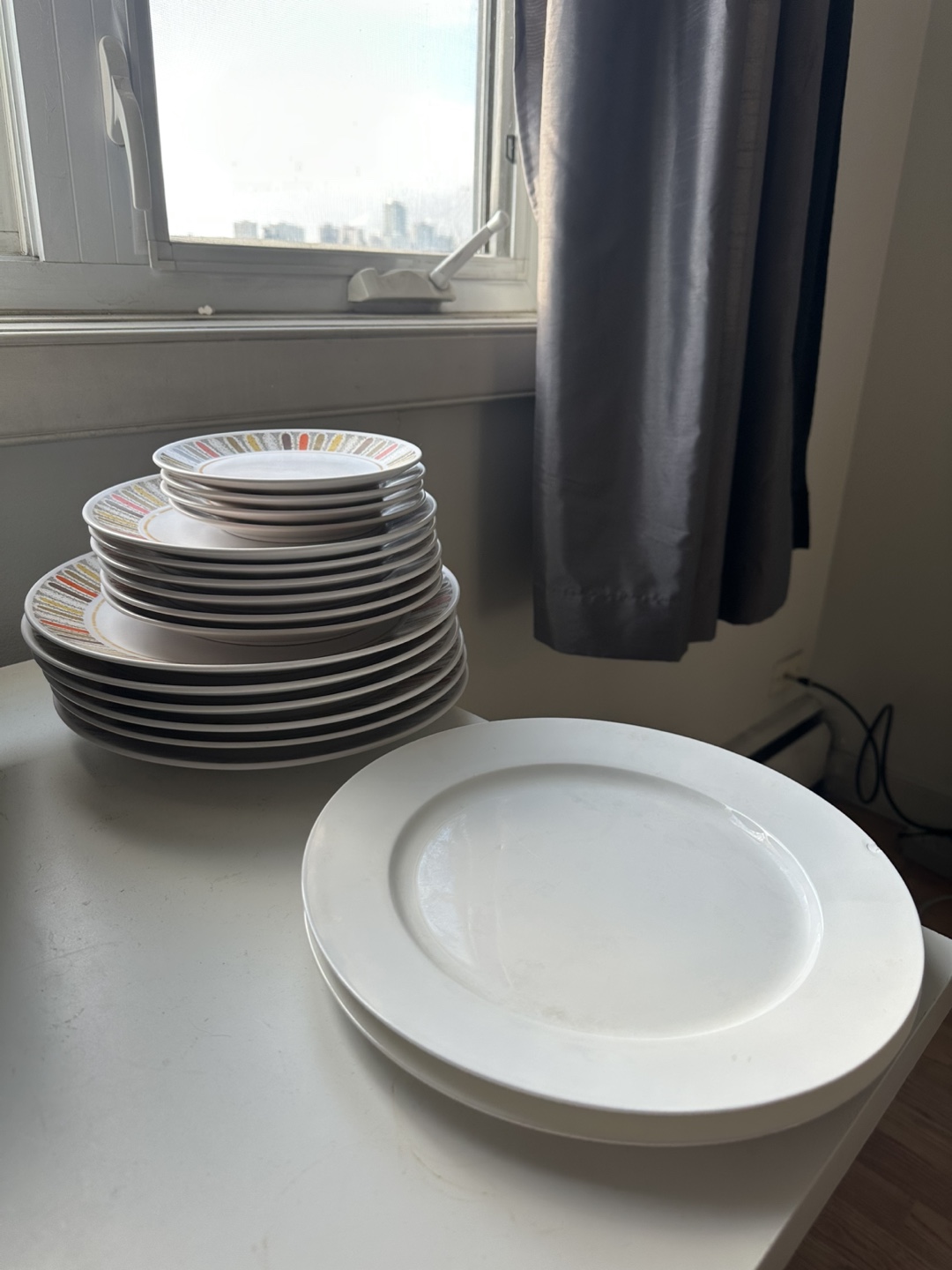 Set of Dinner Plates
