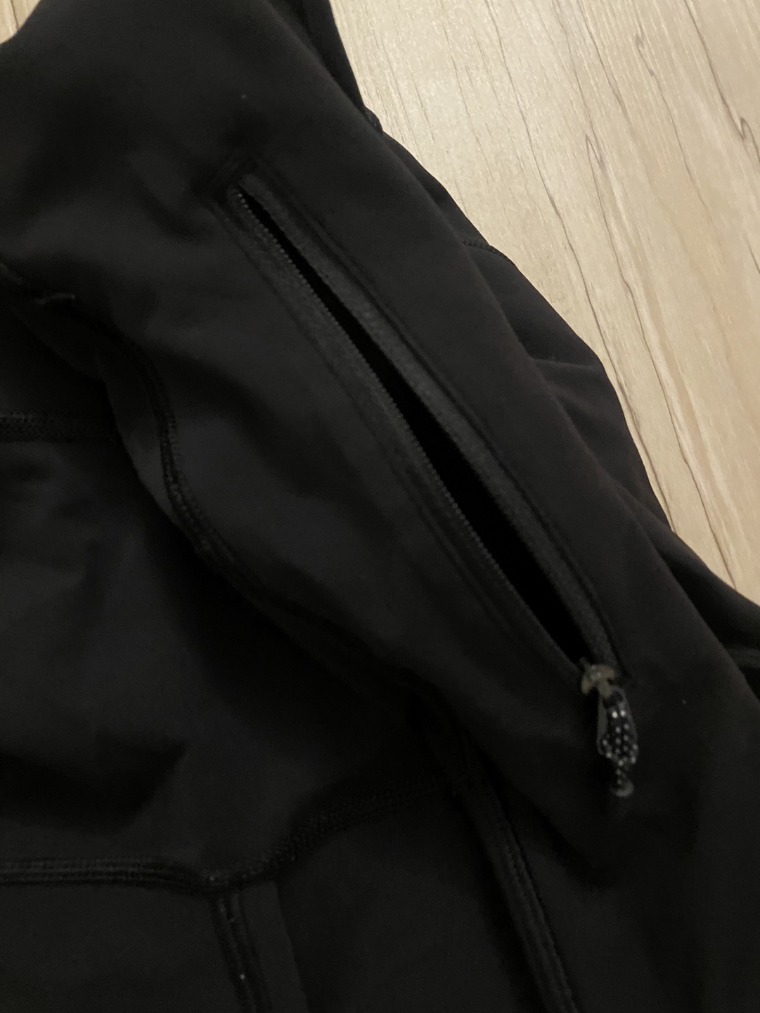 Lululemon Black Running Tights Size 4 - photo 3