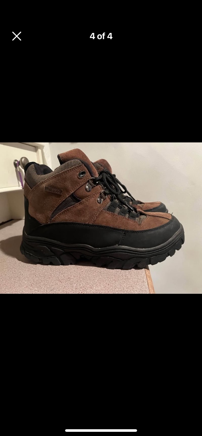 Mens Hiking Boots