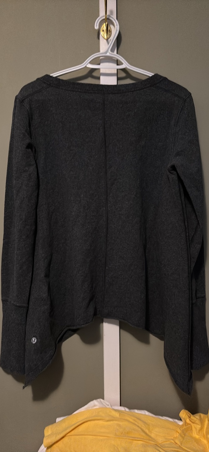 Lululemon Long Sleeve Shirt - photo 2