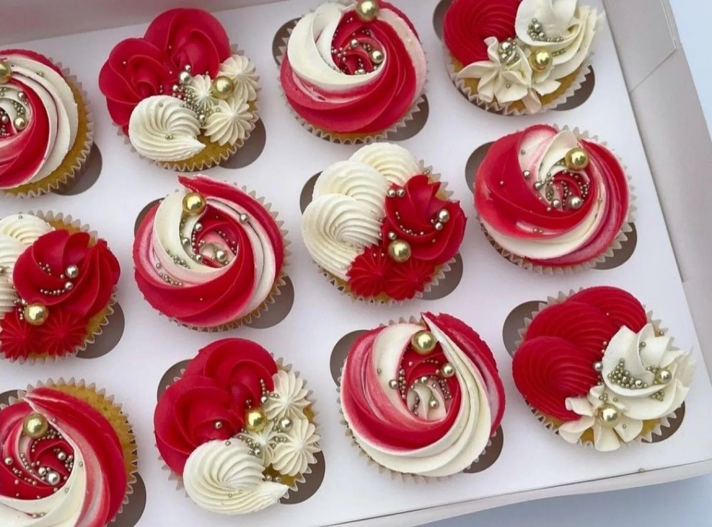 Assorted Cupcakes image indicator(3)