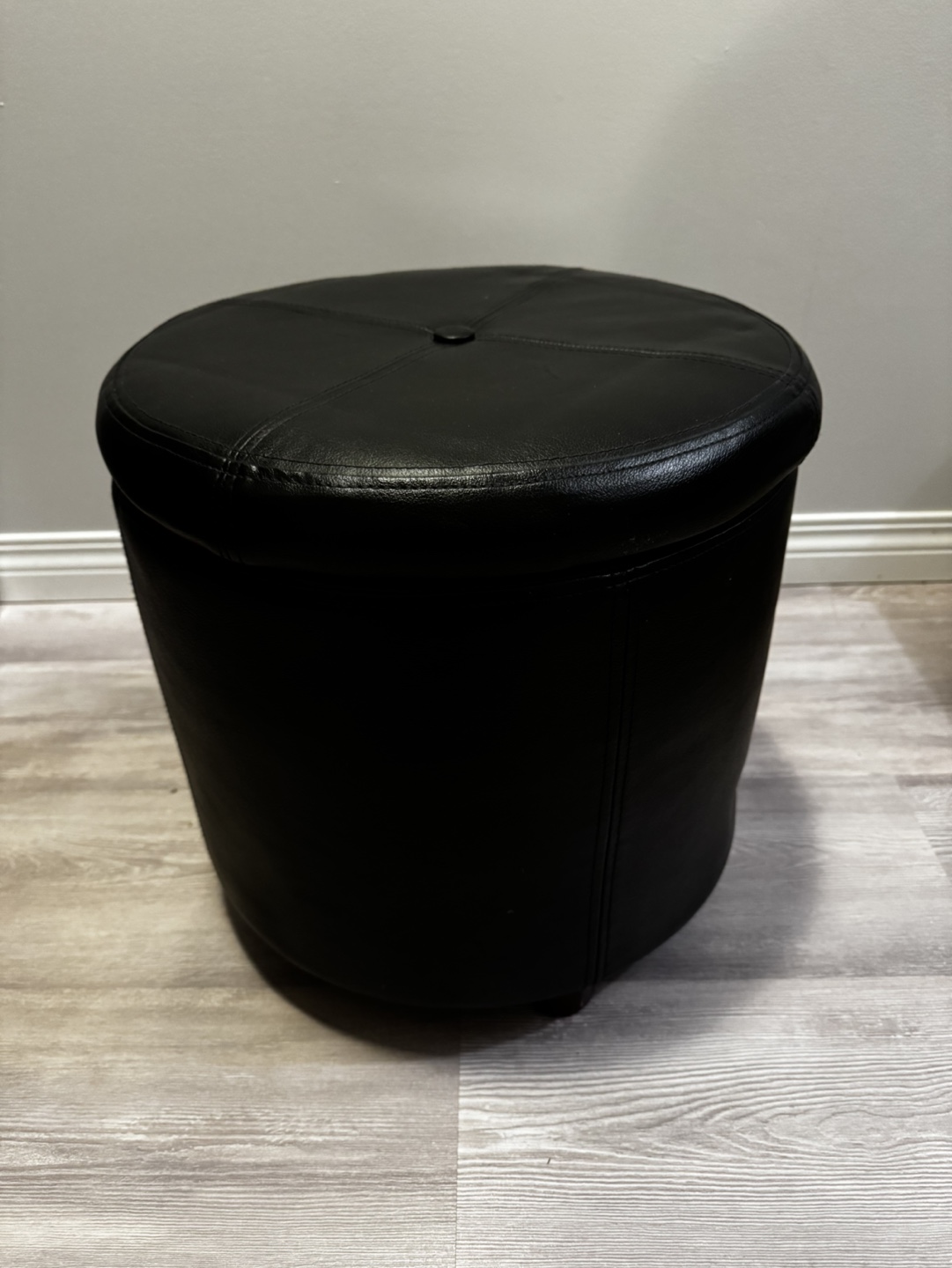 Faux leather ottoman with storage - photo 2