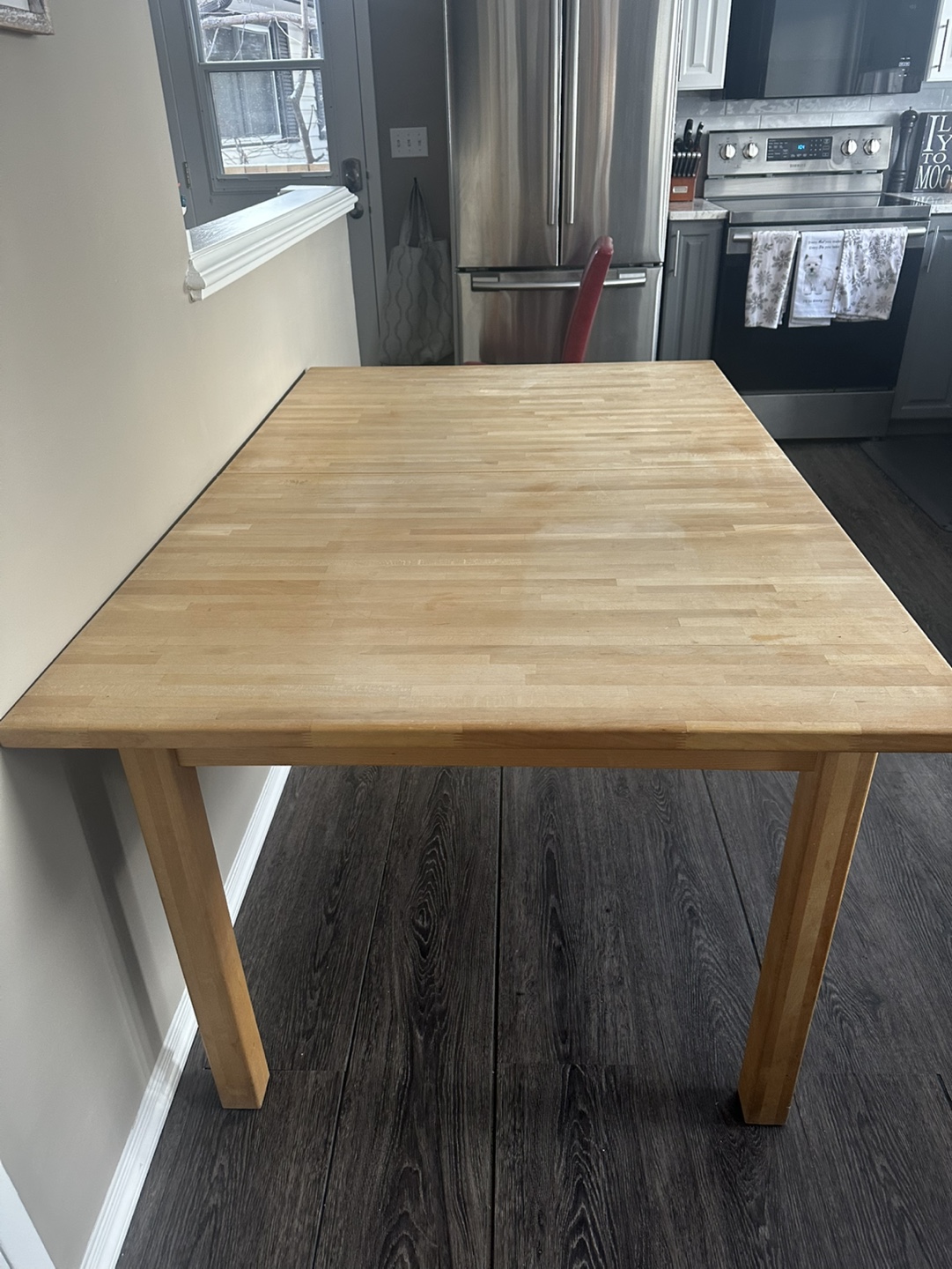 Kitchen table