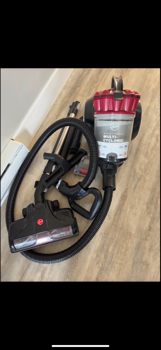 Hoover WindTunnel Multi-Cyclonic Vacuum