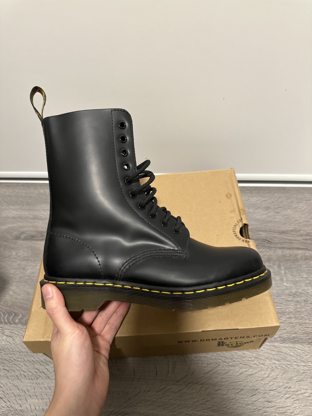 Dr. Martens 1490 Boots (10 holes) men’s 8 US - photo 4