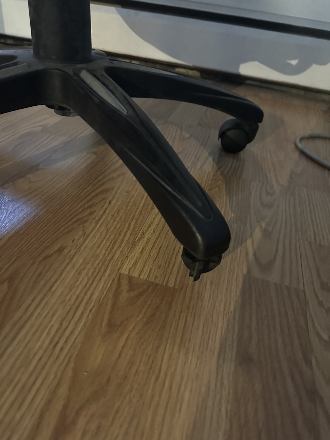 Office Chair - photo 3