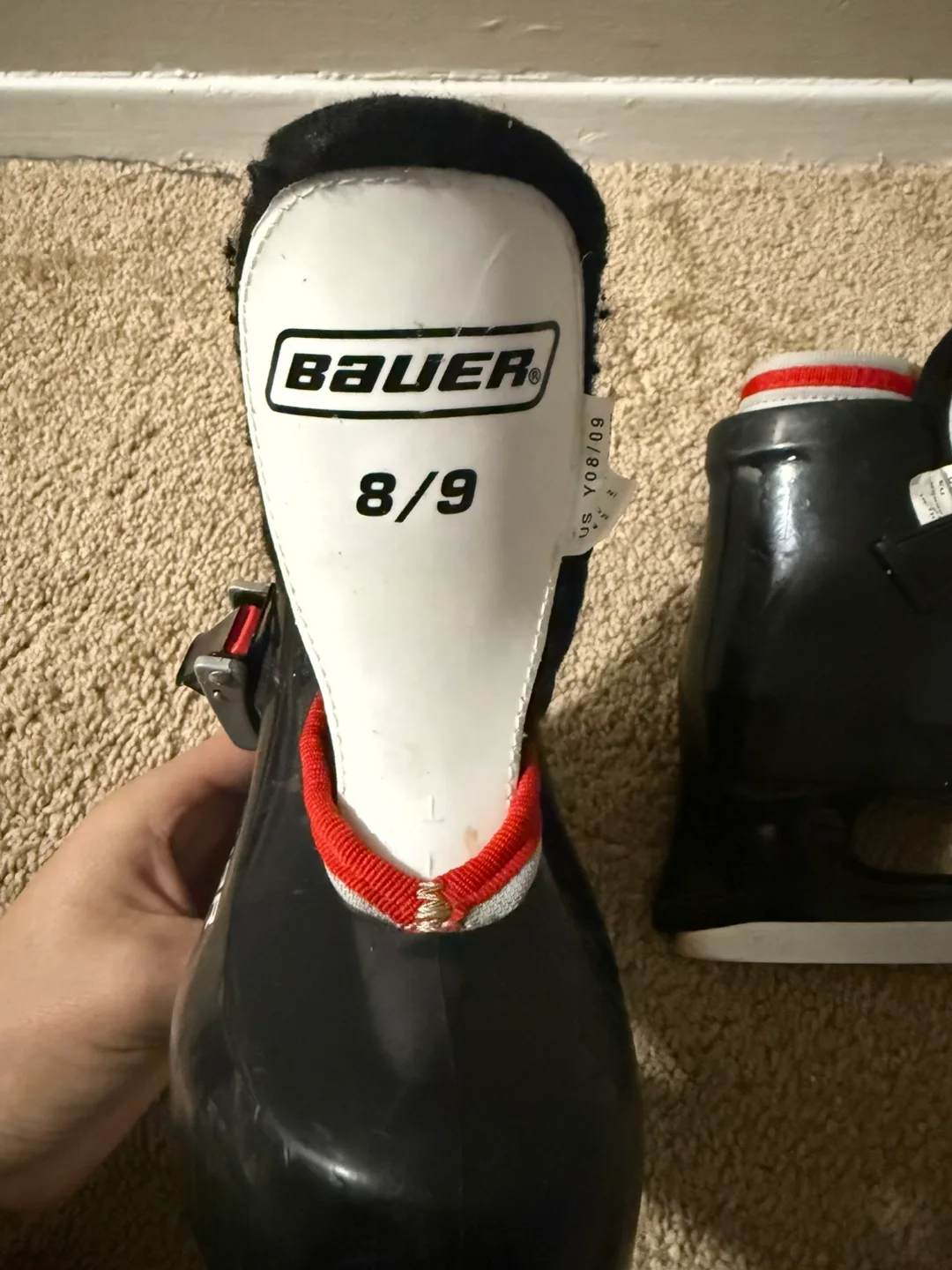 Bauer Youth Ice Skates Size 8/9 image indicator(2)