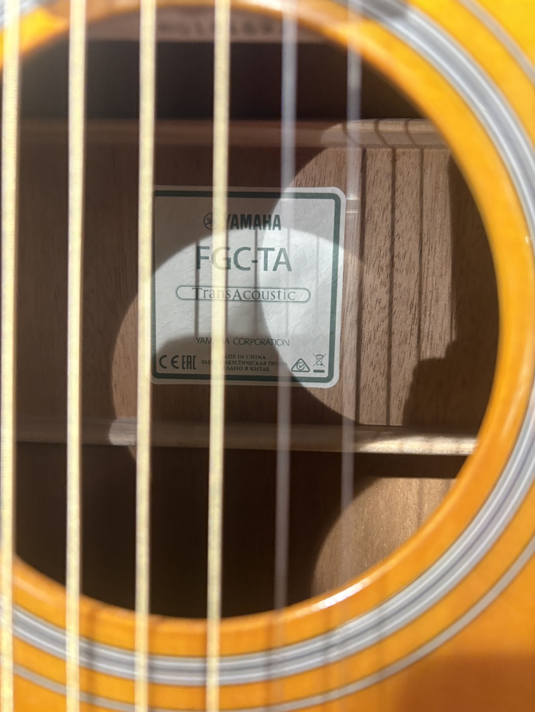 Yamaha FG-CT Acoustic Guitar - photo 3