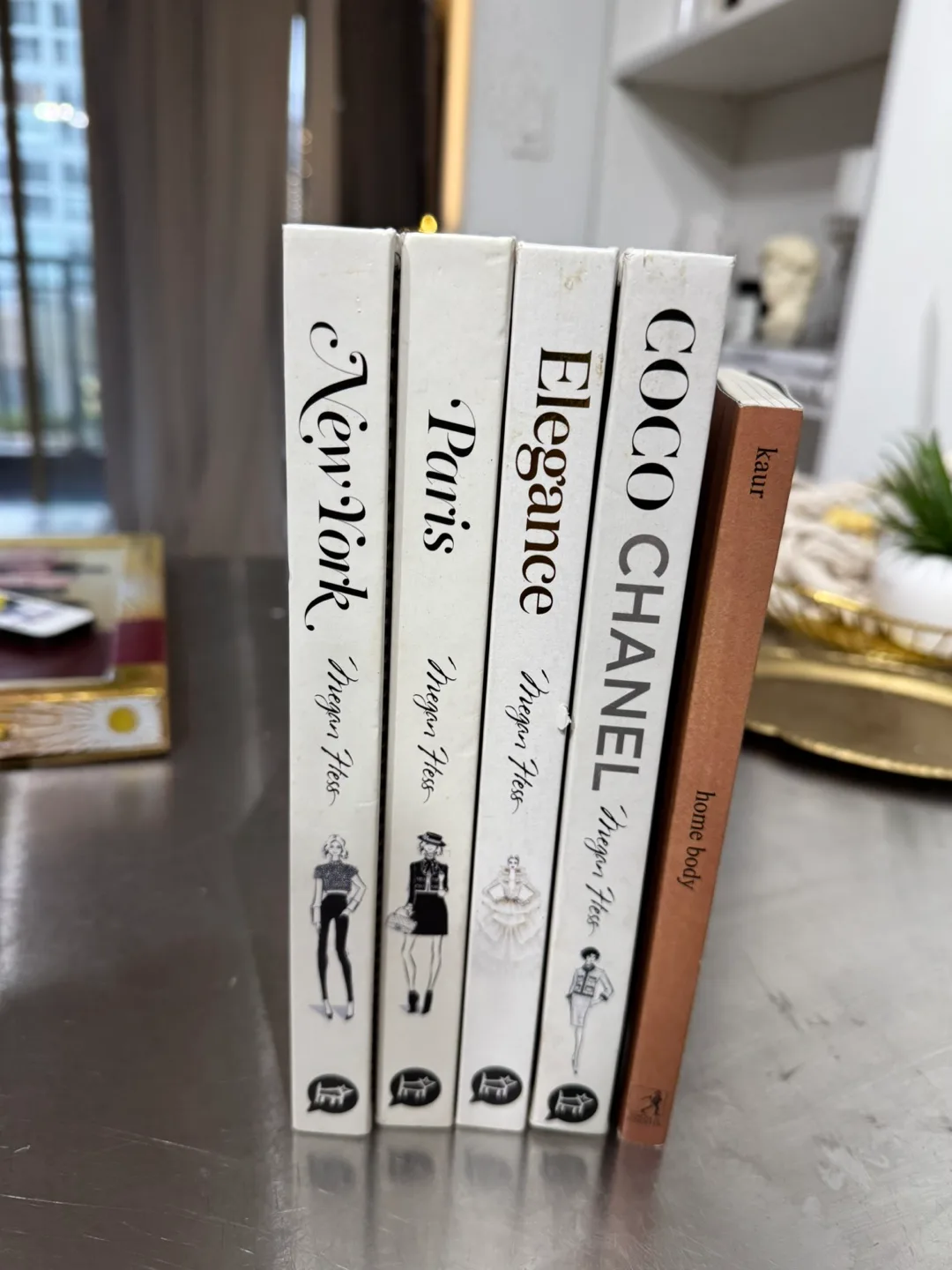 Home decor and fashion book bundle image indicator(3)