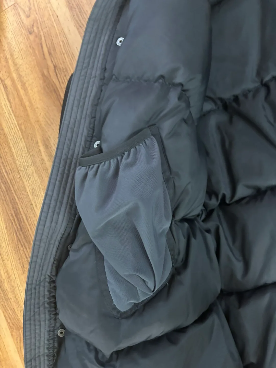 The North Face Mens XL Black Winter Jacket image indicator(6)