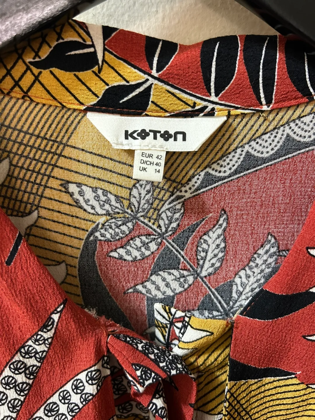 Koton Floral Long Sleeve Blouse 42 image indicator(4)