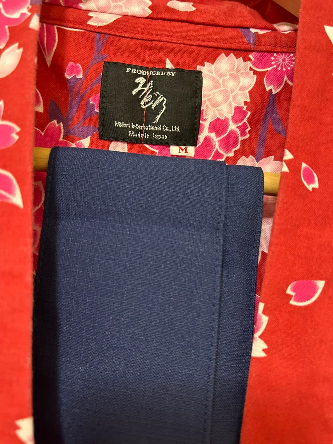 Kimono Red Floral image indicator(2)