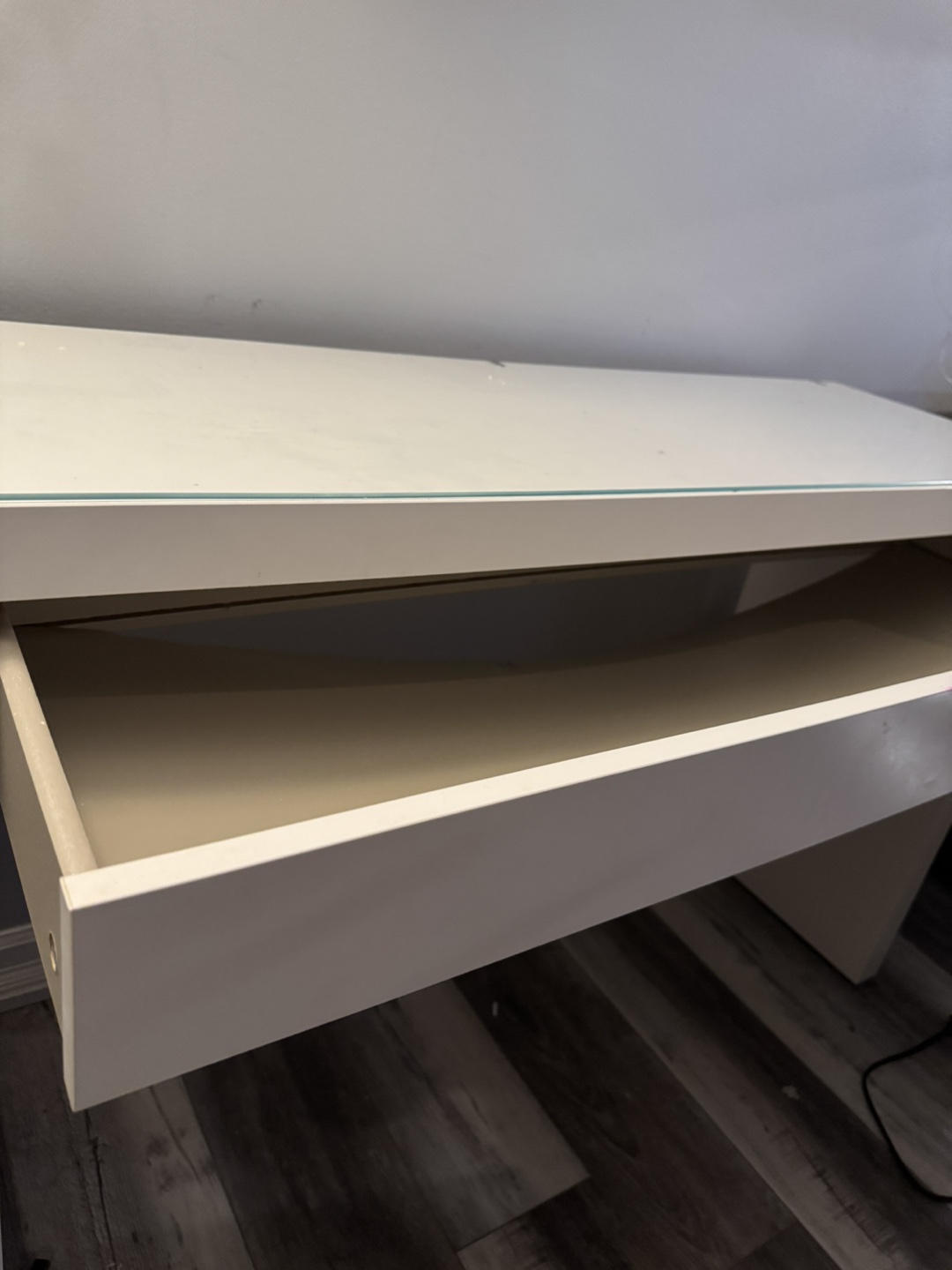 IKEA White Desk with peg baord - photo 2