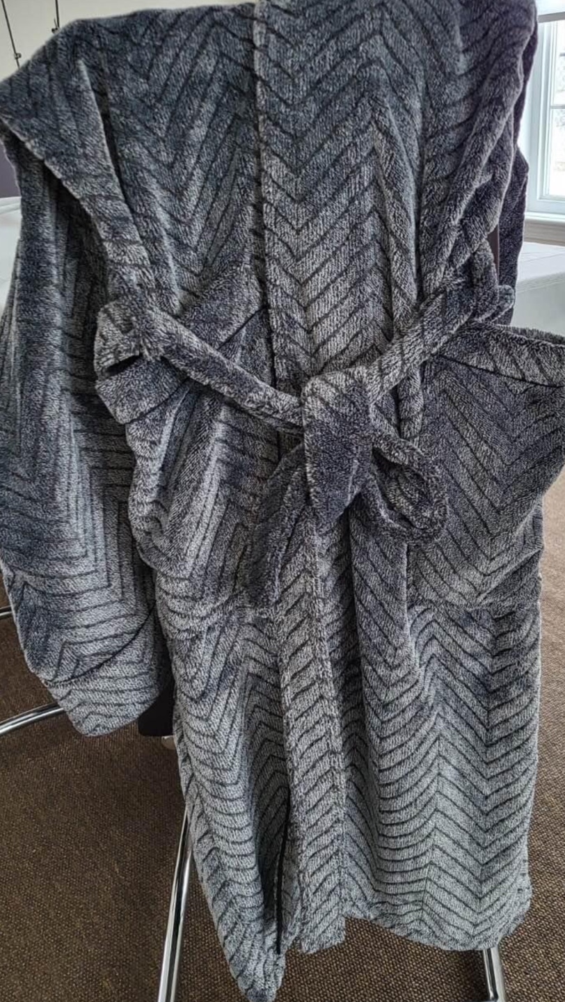 Daniel Buchler Men's Robe - photo 3