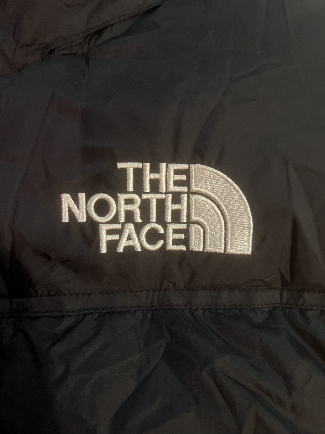The North Face Men’s 1996 Retro Nuptse 700 Down Puffer Jacket - photo 3
