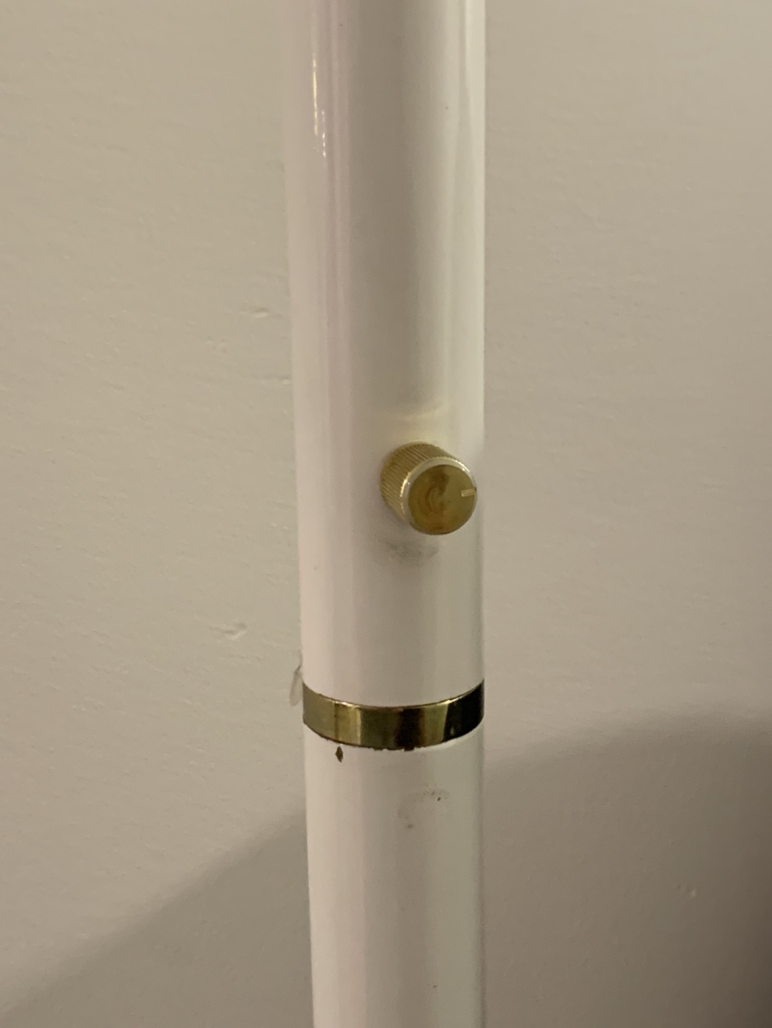 White Floor Lamp - photo 2