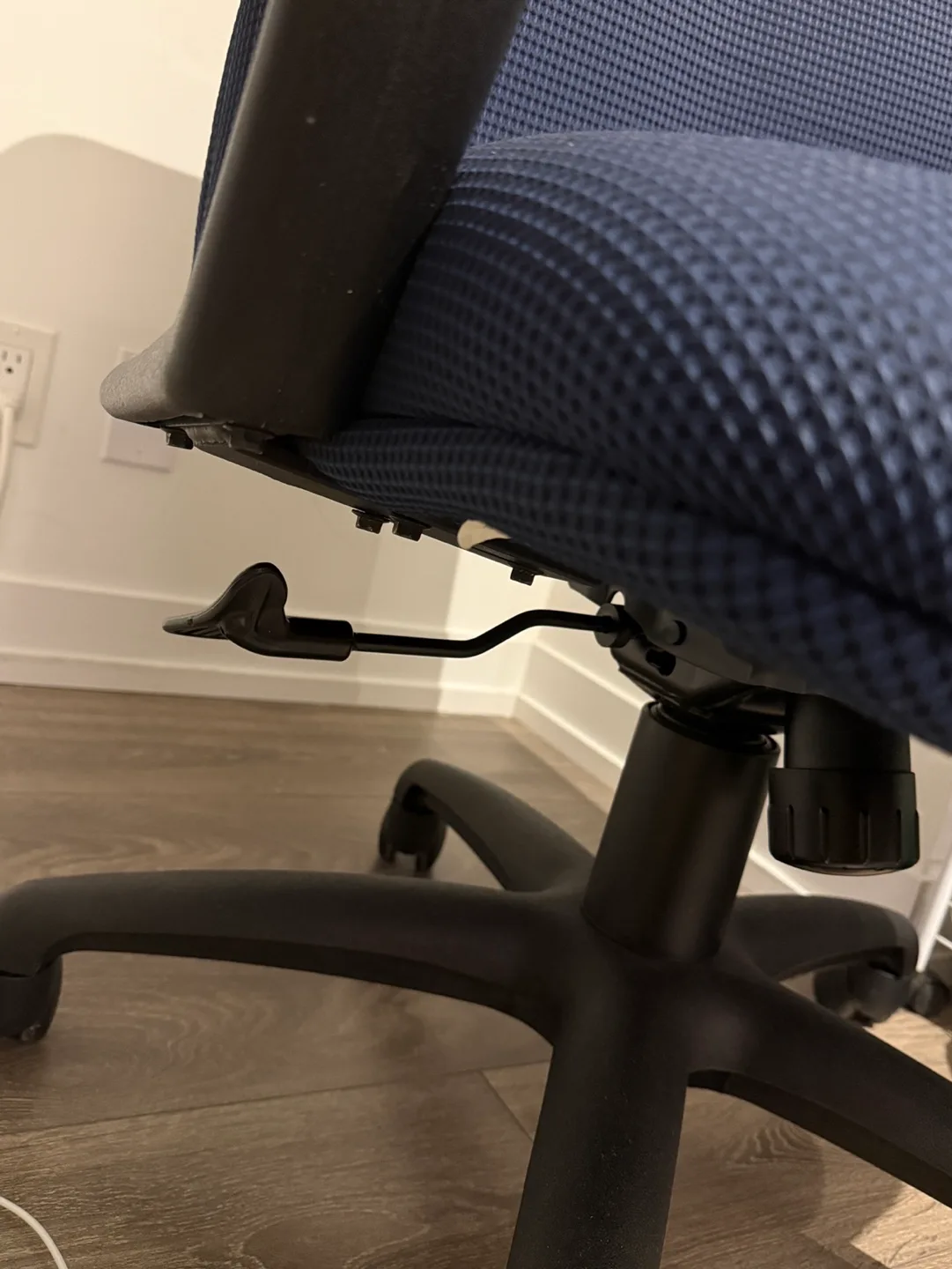 Office Chair image indicator(2)