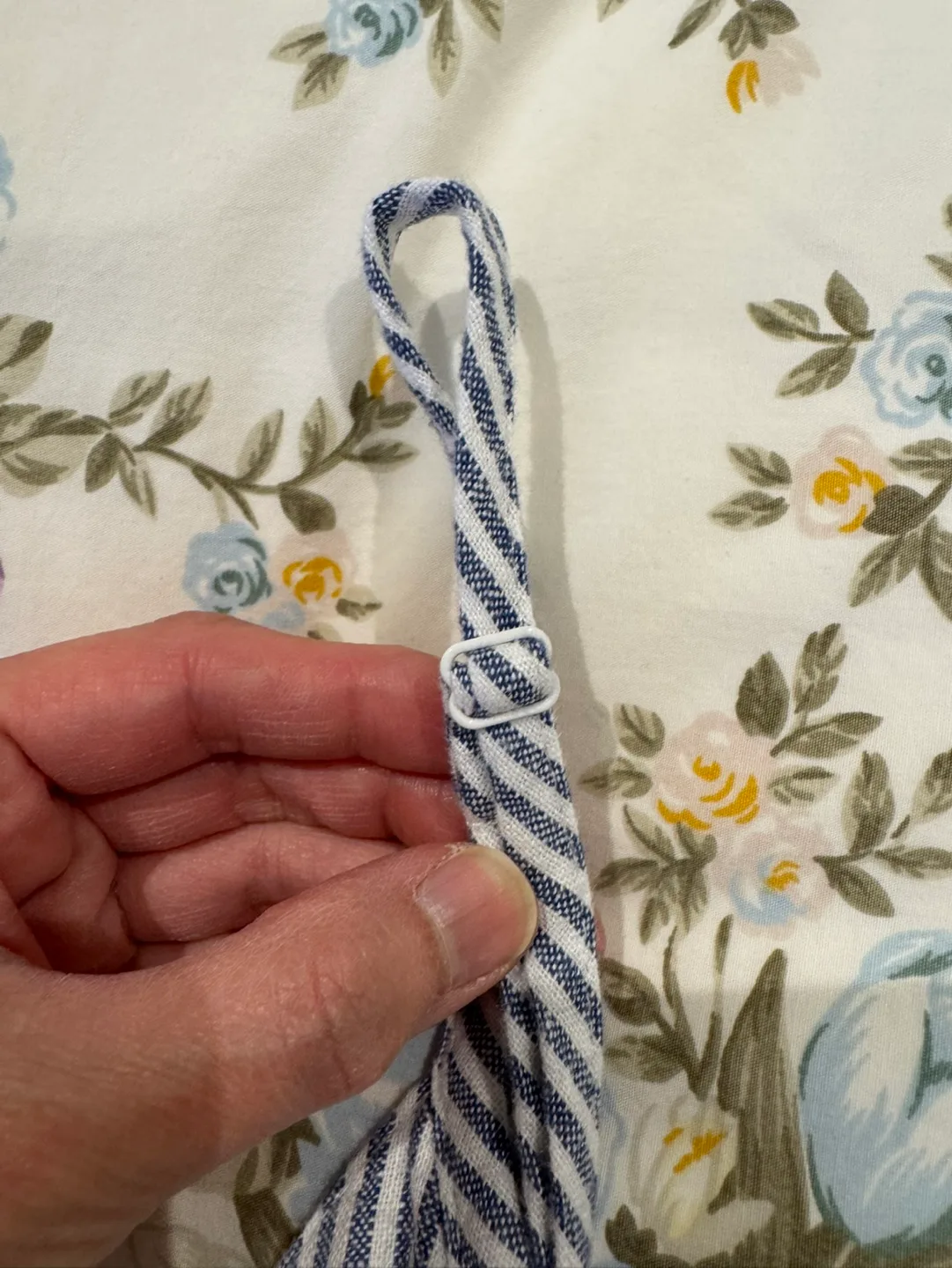 Bundle of branded clothes, $10 each or $20 for all 3 image indicator(10)