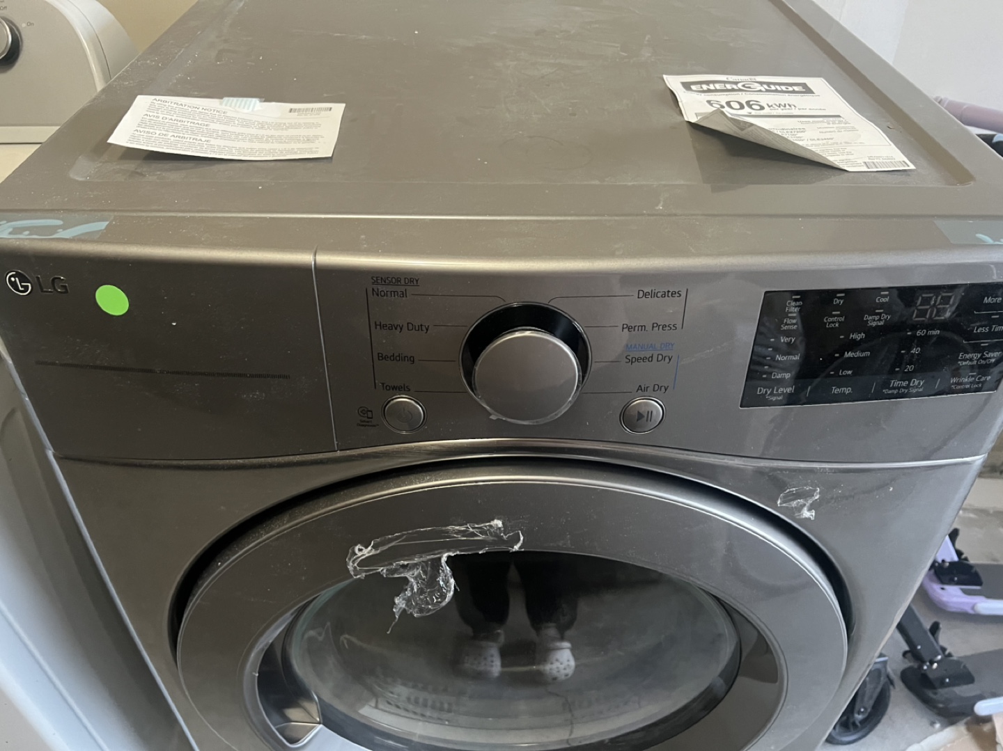 LG Dryer - photo 2