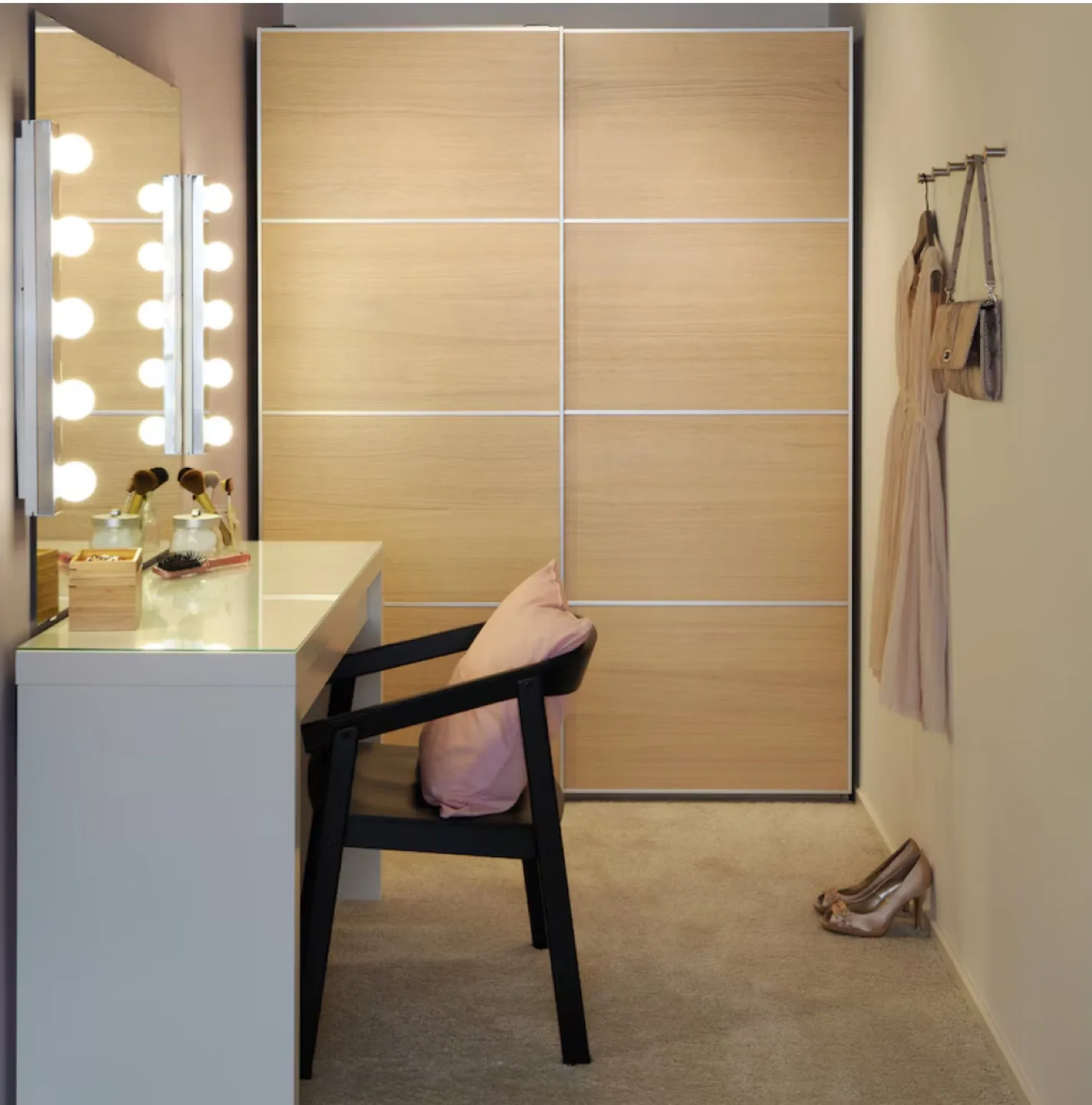 IKEA MALM Dressing Table - white image indicator(3)