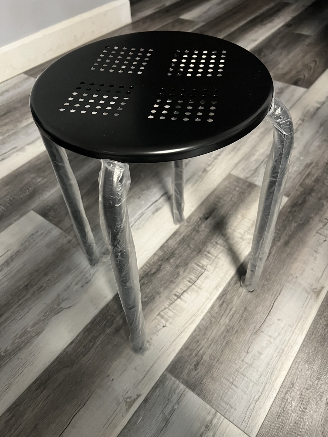Black Metal Stool - photo 2
