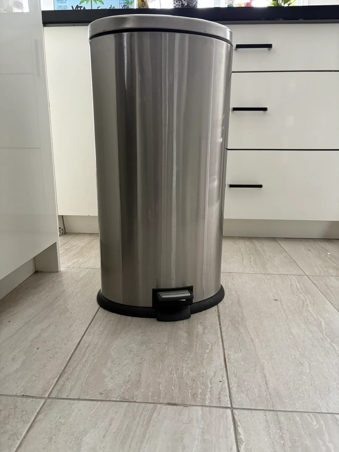 Stainless Steel Garbage Can 30L image indicator(2)