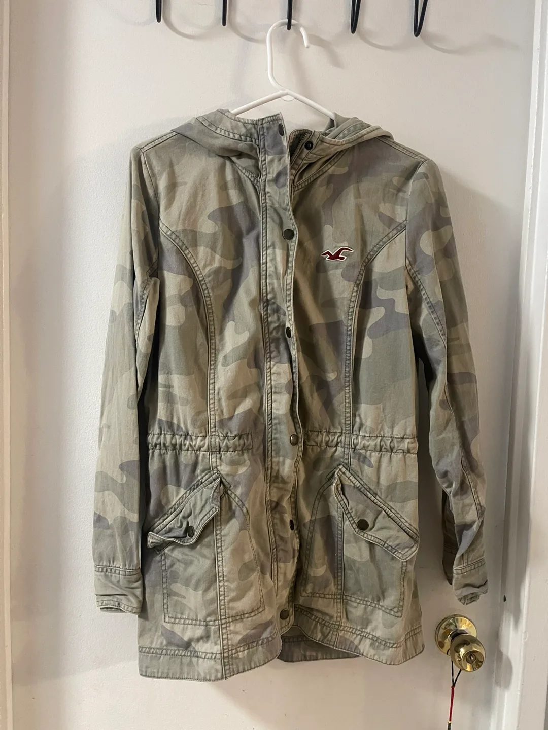 Hollister Camo Jacket image indicator(2)